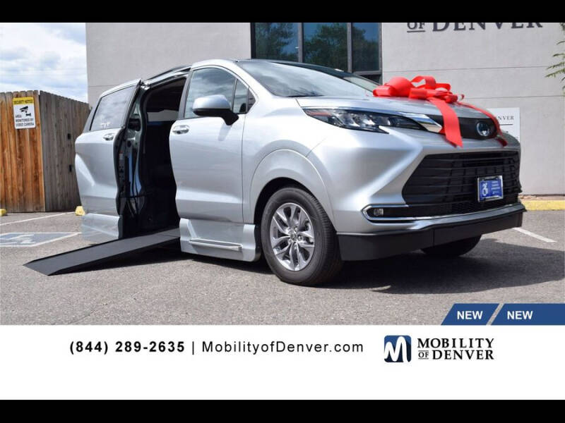 2023 Toyota Sienna for sale at CO Fleet & Mobility in Denver CO