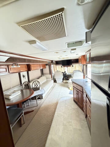 2002 Workhorse W22