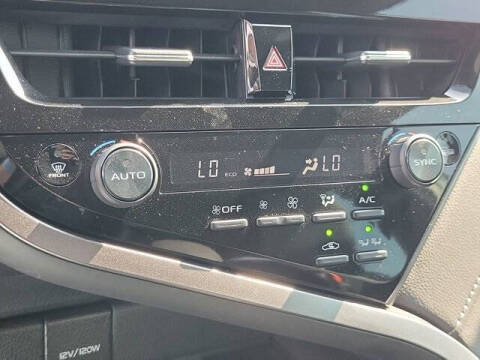 2024 Toyota Camry Hybrid XSE