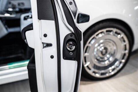 2025 Rolls-Royce Phantom