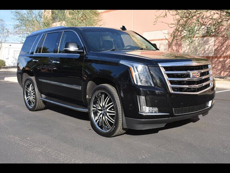 2017 Cadillac Escalade Luxury