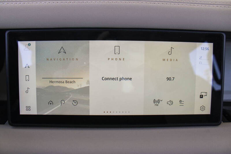 2021 Land Rover Defender 110 SE