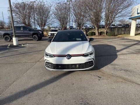 2024 Volkswagen Golf GTI 380 SE