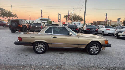 1986 Mercedes-Benz 560-Class 560 SL