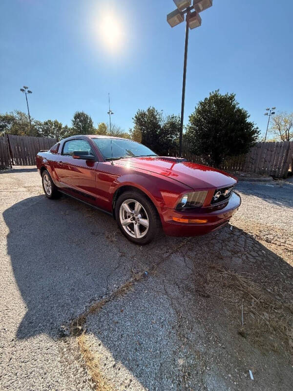 2007 Ford Mustang V6 Deluxe
