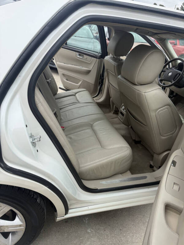 2011 Cadillac DTS Premium Collection