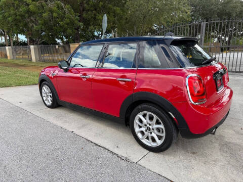 2019 MINI Hardtop 4 Door Cooper