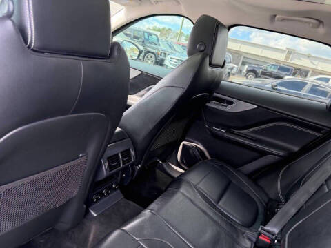 2017 Jaguar F-PACE S