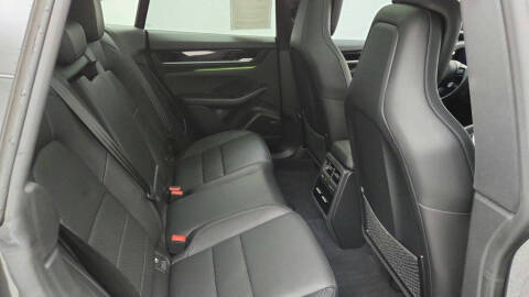 2025 Porsche Macan Electric