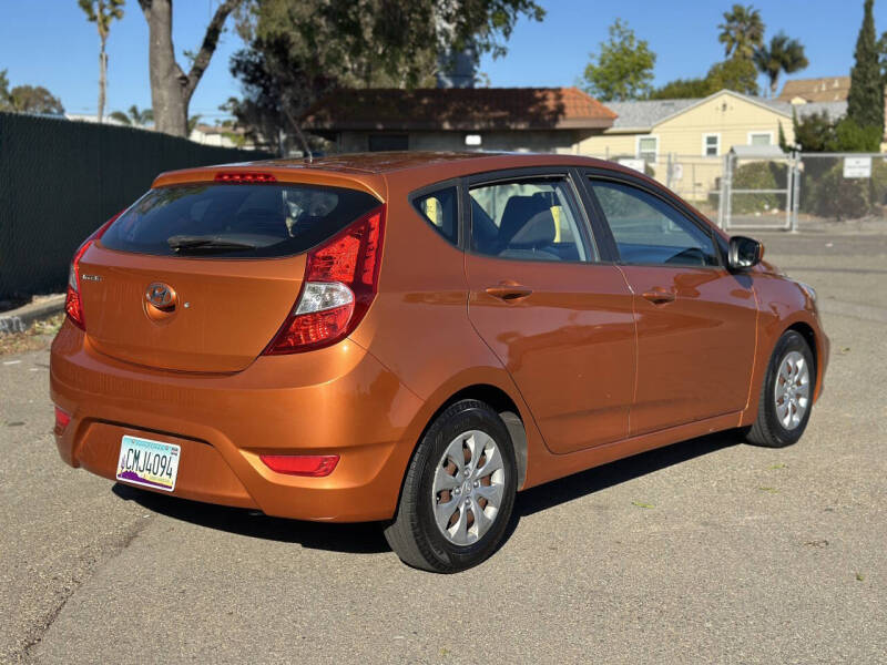 2017 Hyundai Accent SE