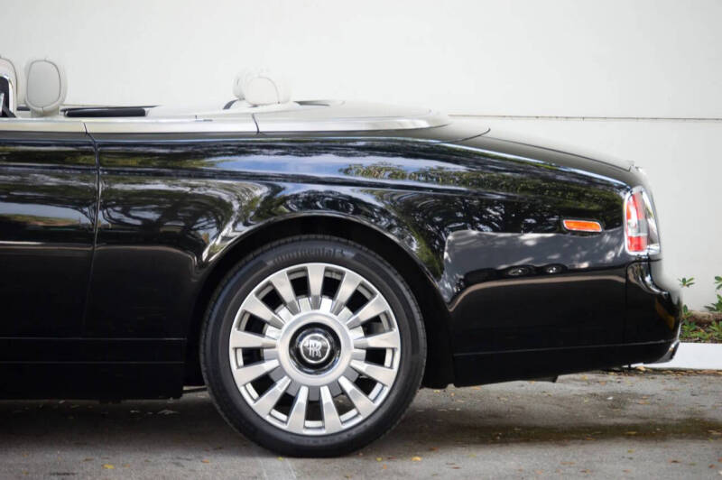 2016 Rolls-Royce Phantom Drophead Coupe