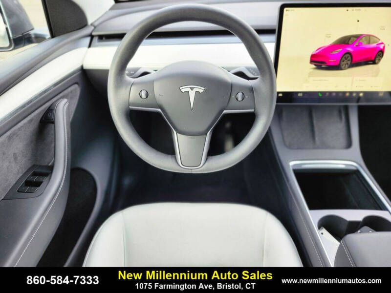 2025 Tesla Model Y Long Range