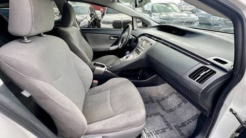 2015 Toyota Prius Two