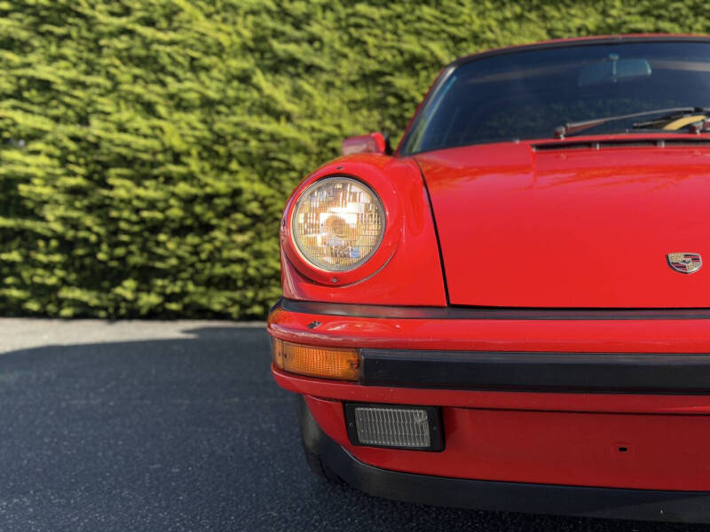 1985 Porsche 911 Carrera