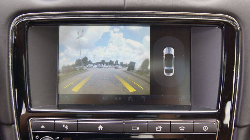 2016 Jaguar XJL Portfolio