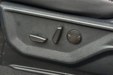 2025 Ford F-450 Super Duty Lariat