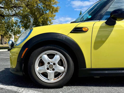 2011 MINI Cooper