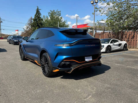 2023 Aston Martin DBX 707