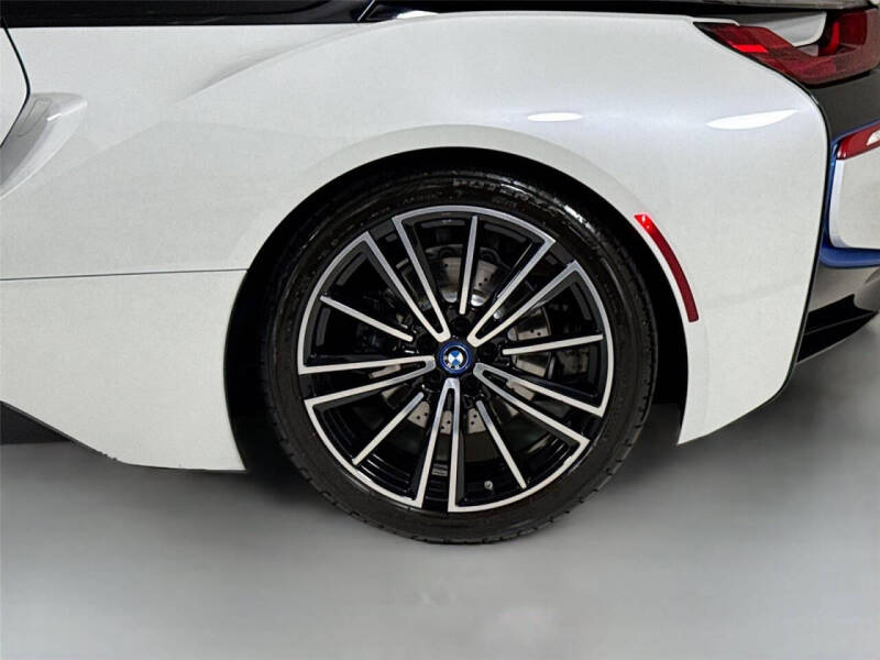 2019 BMW i8