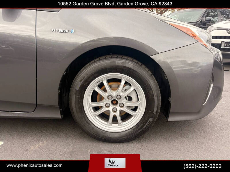 2016 Toyota Prius Two