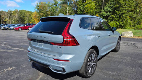 2023 Volvo XC60 B5 Plus Dark Theme