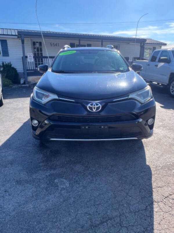 2016 Toyota RAV4 XLE