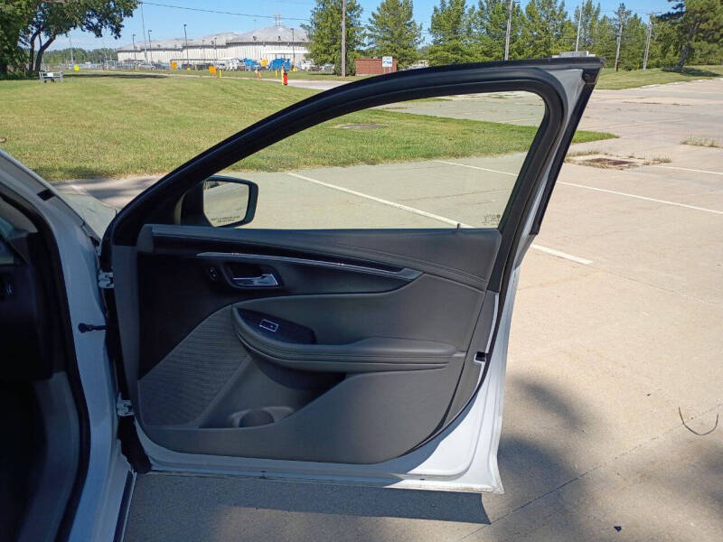 2017 Chevrolet Impala LT