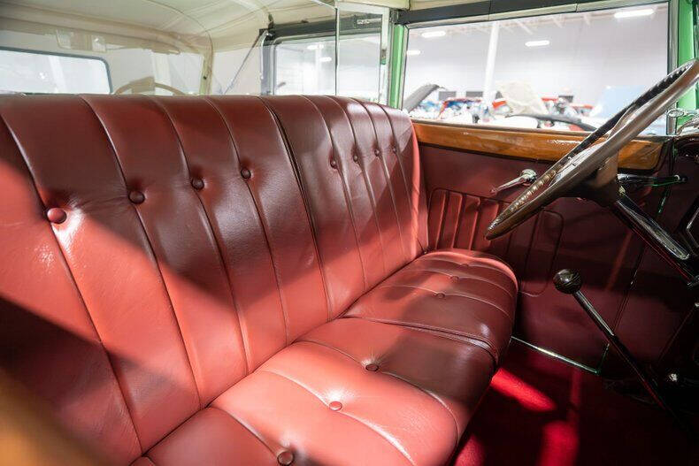 1934 Packard Twelve