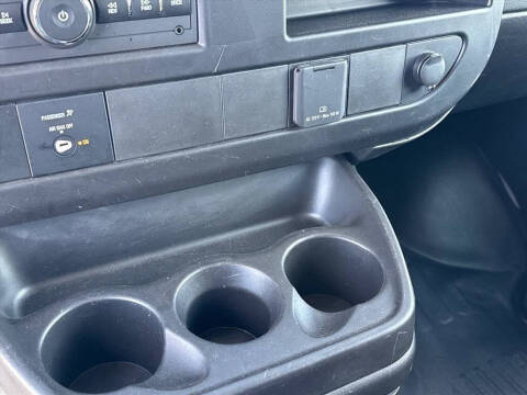 2024 GMC Savana 2500