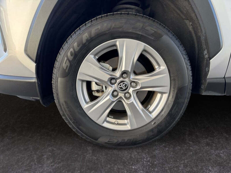 2023 Toyota RAV4 Hybrid LE