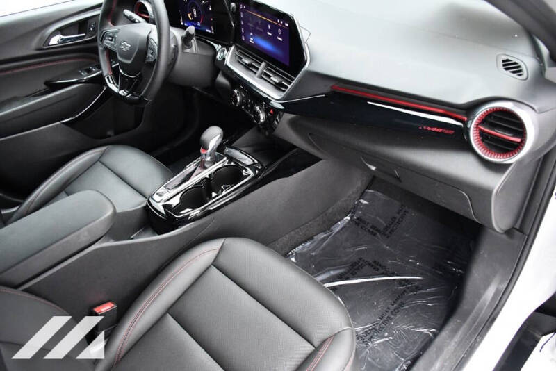 2024 Chevrolet Trax RS