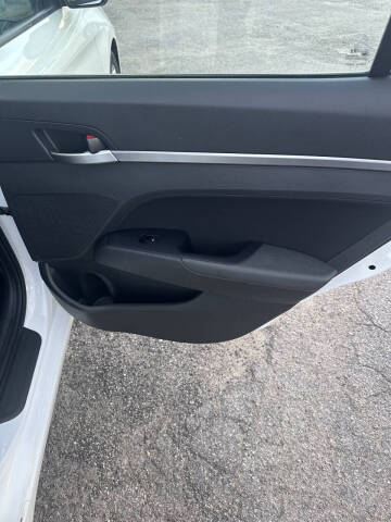 2020 Hyundai Elantra SEL