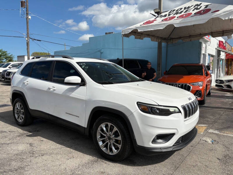 2019 Jeep Cherokee Latitude Plus