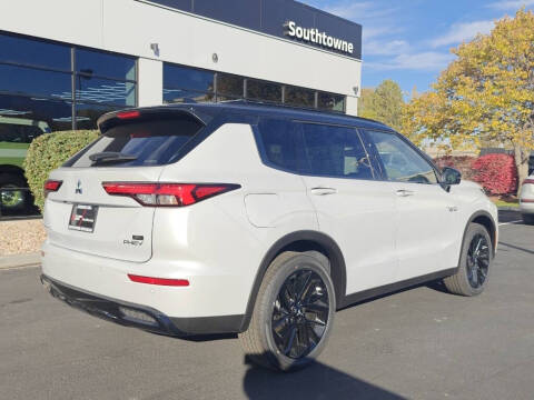 2025 Mitsubishi Outlander PHEV SEL Black Edition