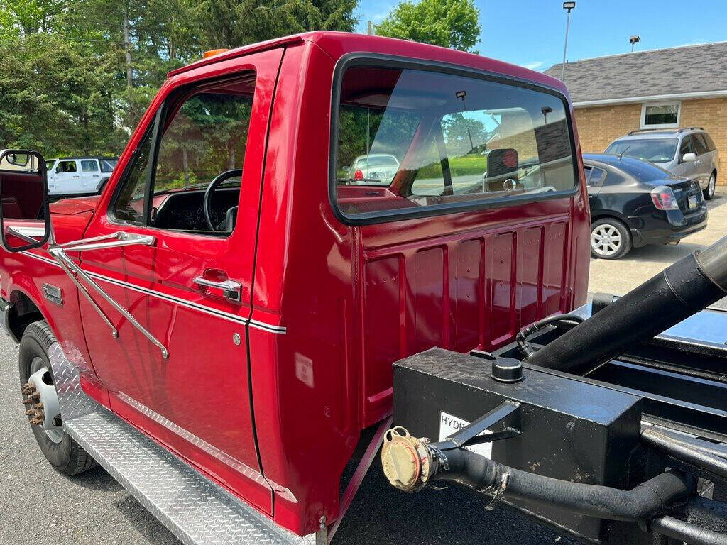 1988 Ford F-Super Duty 52