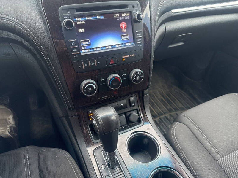 2016 Chevrolet Traverse LT