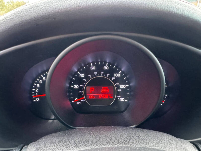 2015 Kia Soul +