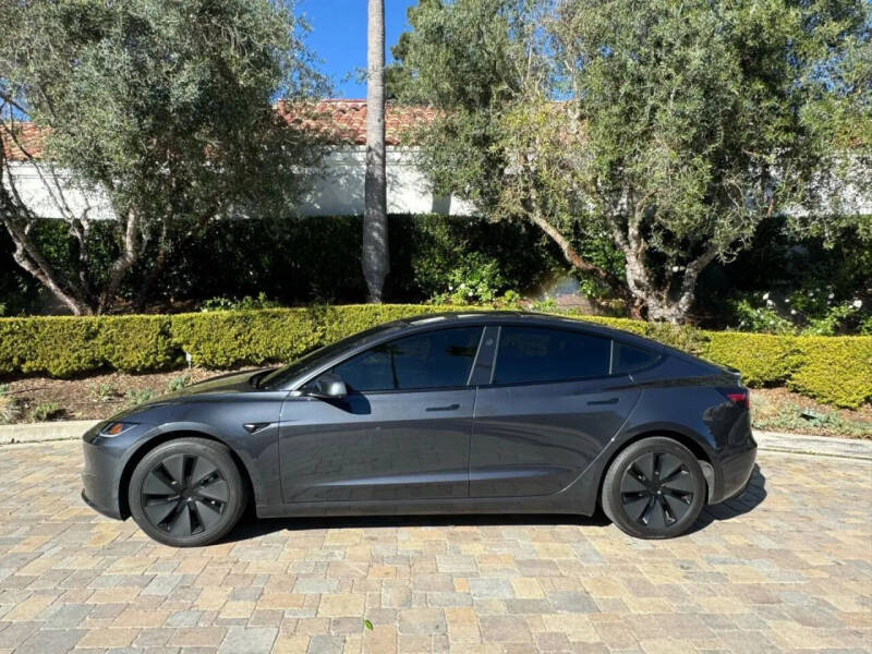 2025 Tesla Model 3 Long Range
