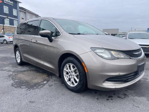 2017 Chrysler Pacifica LX