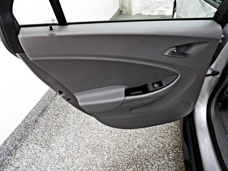 2018 Chevrolet Volt LT