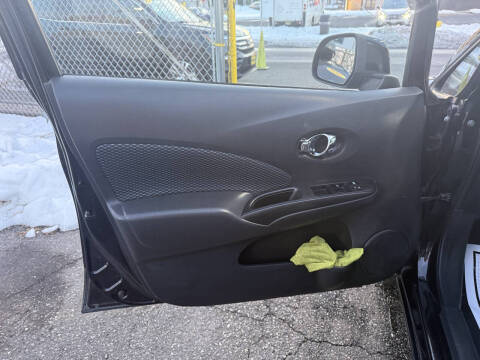 2014 Nissan Versa Note SV