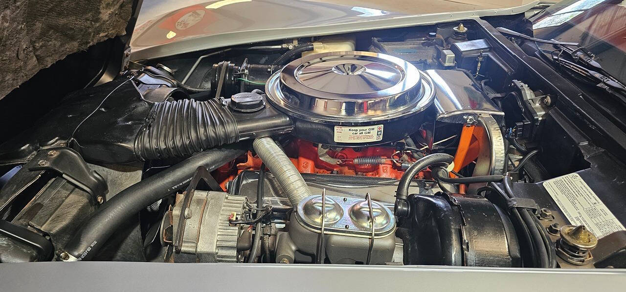 1976 Chevrolet Corvette Stingray 85