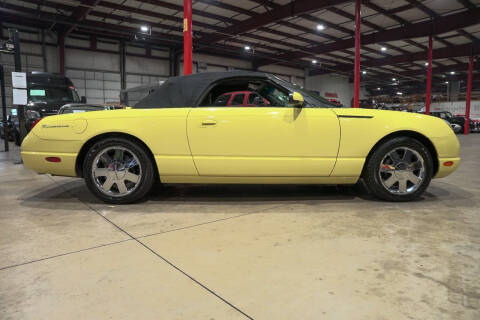 2002 Ford Thunderbird Deluxe