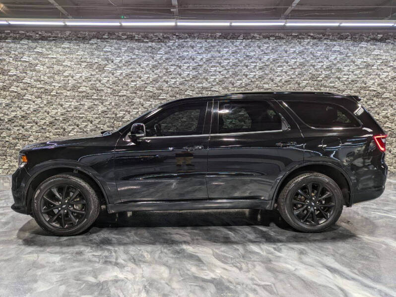 Used 2019 Dodge Durango GT Plus with VIN 1C4RDJDG0KC836823 for sale in Detroit, MI