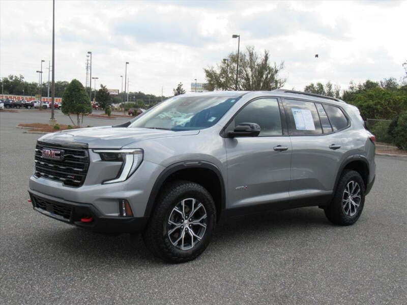 2024 GMC Acadia AT4