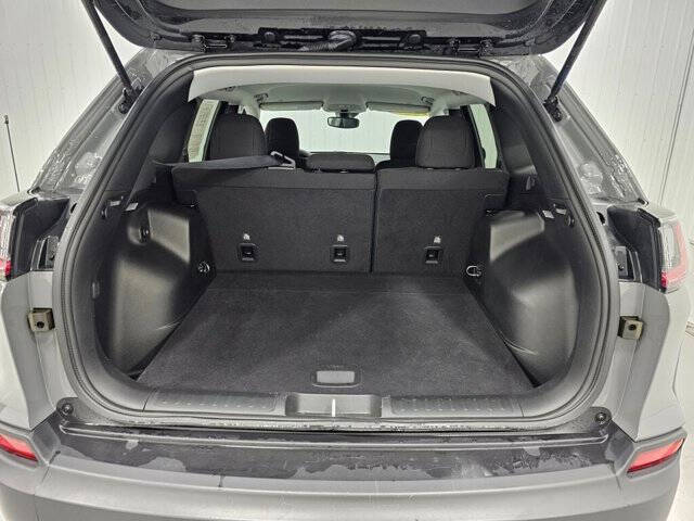 2021 Jeep Cherokee Freedom