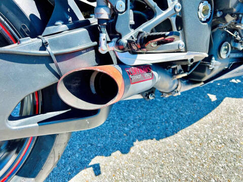 2013 Yamaha YZF-R1 (Matte Gray)