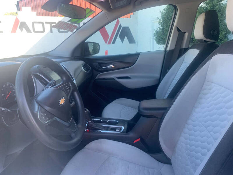 2018 Chevrolet Equinox LS