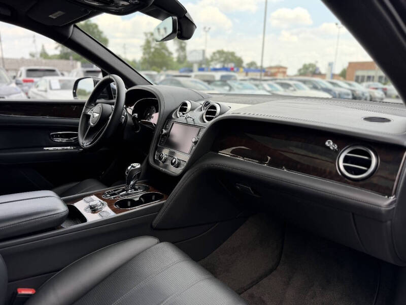2019 Bentley Bentayga V8