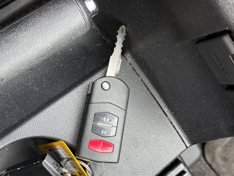 2012 Mazda MAZDA5 Sport